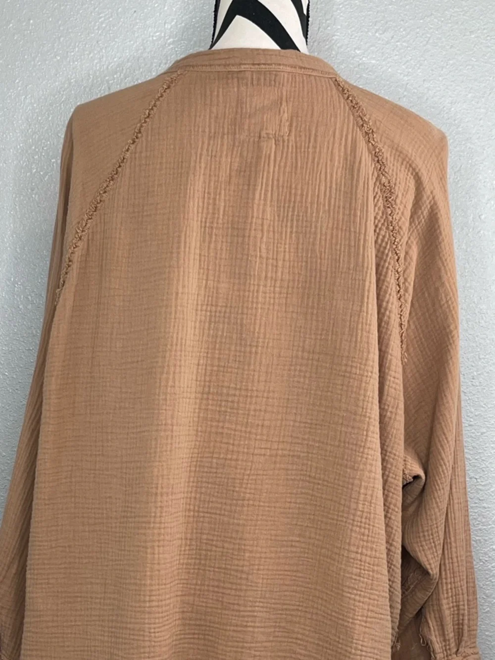 Aerie Pool to Party Cotton Gauzy Sz L Neutral Beachy Coverup Button Front Shirt - Picture 7 of 16